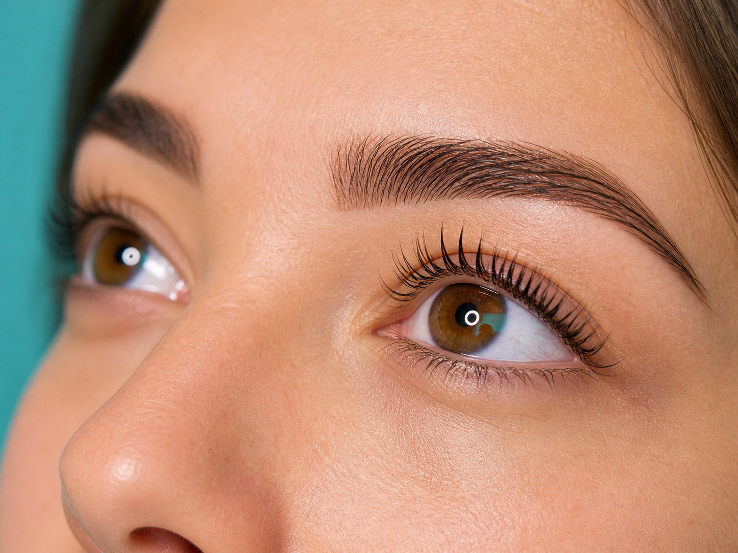 Augenbrauen & Wimpern